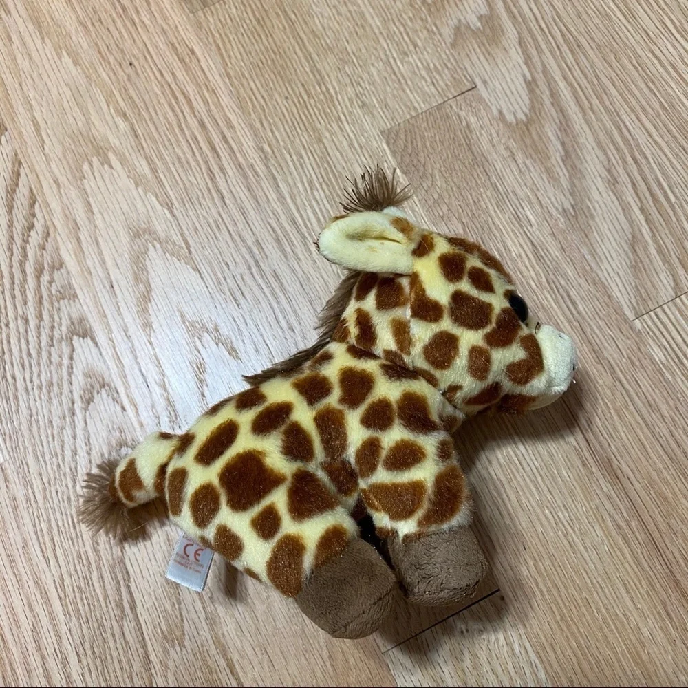 TY Beanie Babie Peaches Giraffe Boo